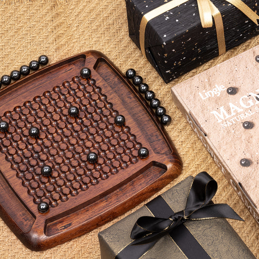 Lingle Deluxe Wooden Magnetic Game